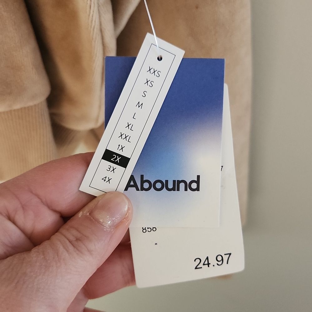 Abound size 2X tan sweatshirt - Picture 3 of 4